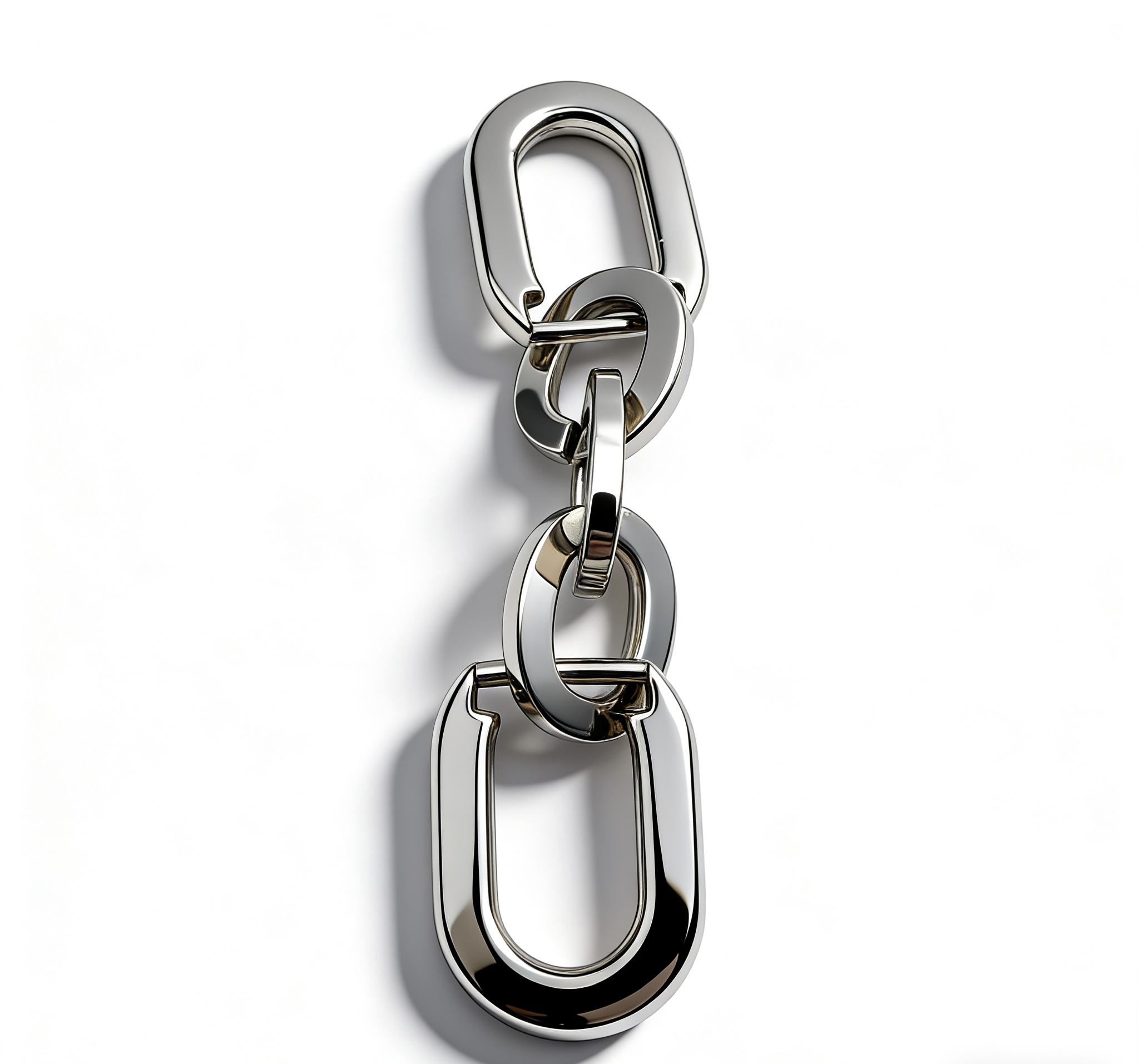 High-end mirror-polished silver chunky elongated U-link chain for luxury bag handles and high-street statement accessories, custom OEM manufactured by Wahkoi Metal.